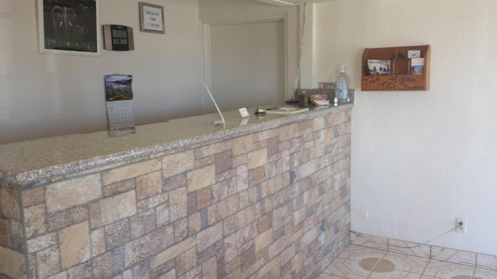Executive Inn Fort Stockton Exterior photo