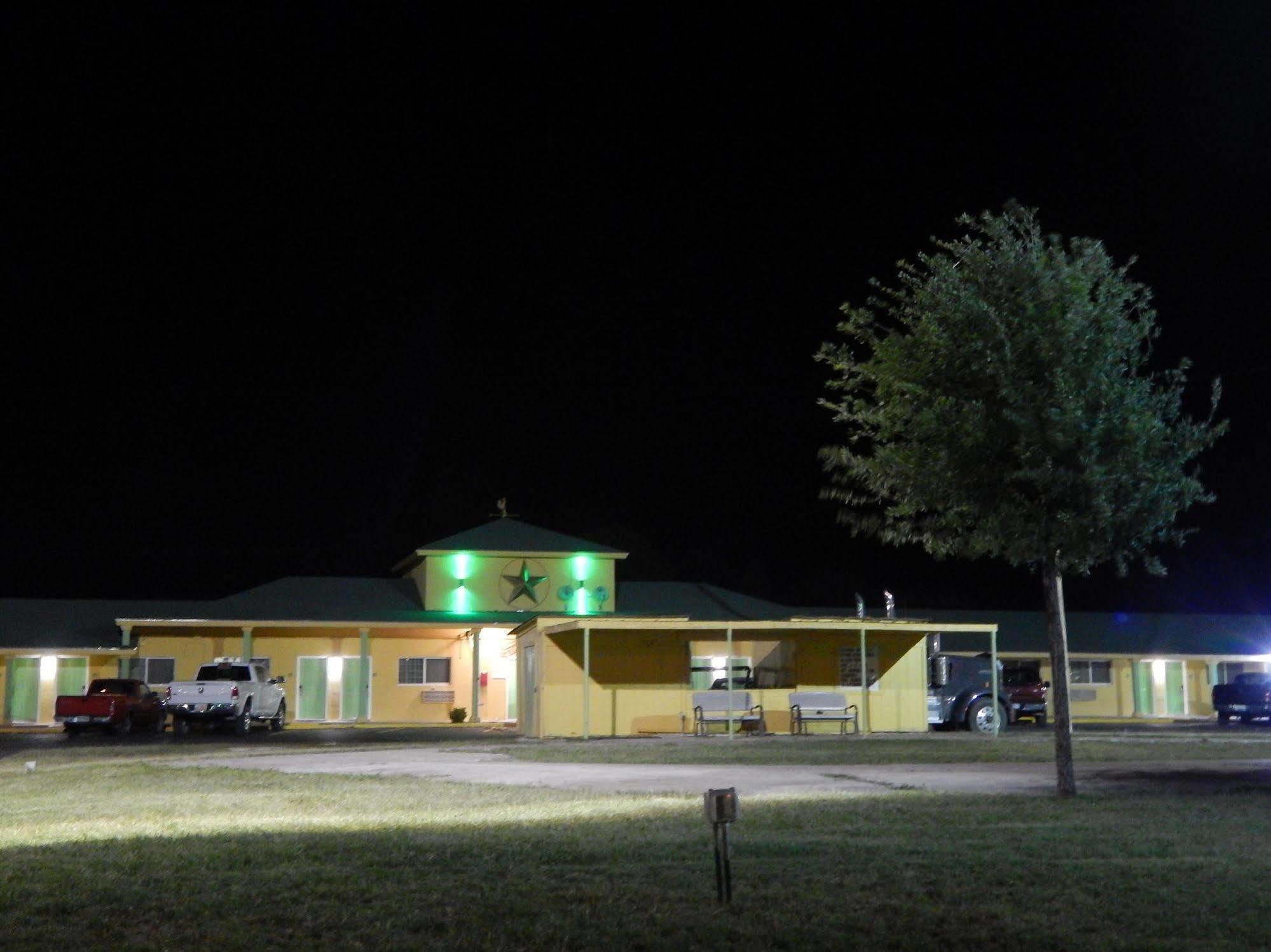 Executive Inn Fort Stockton Exterior photo