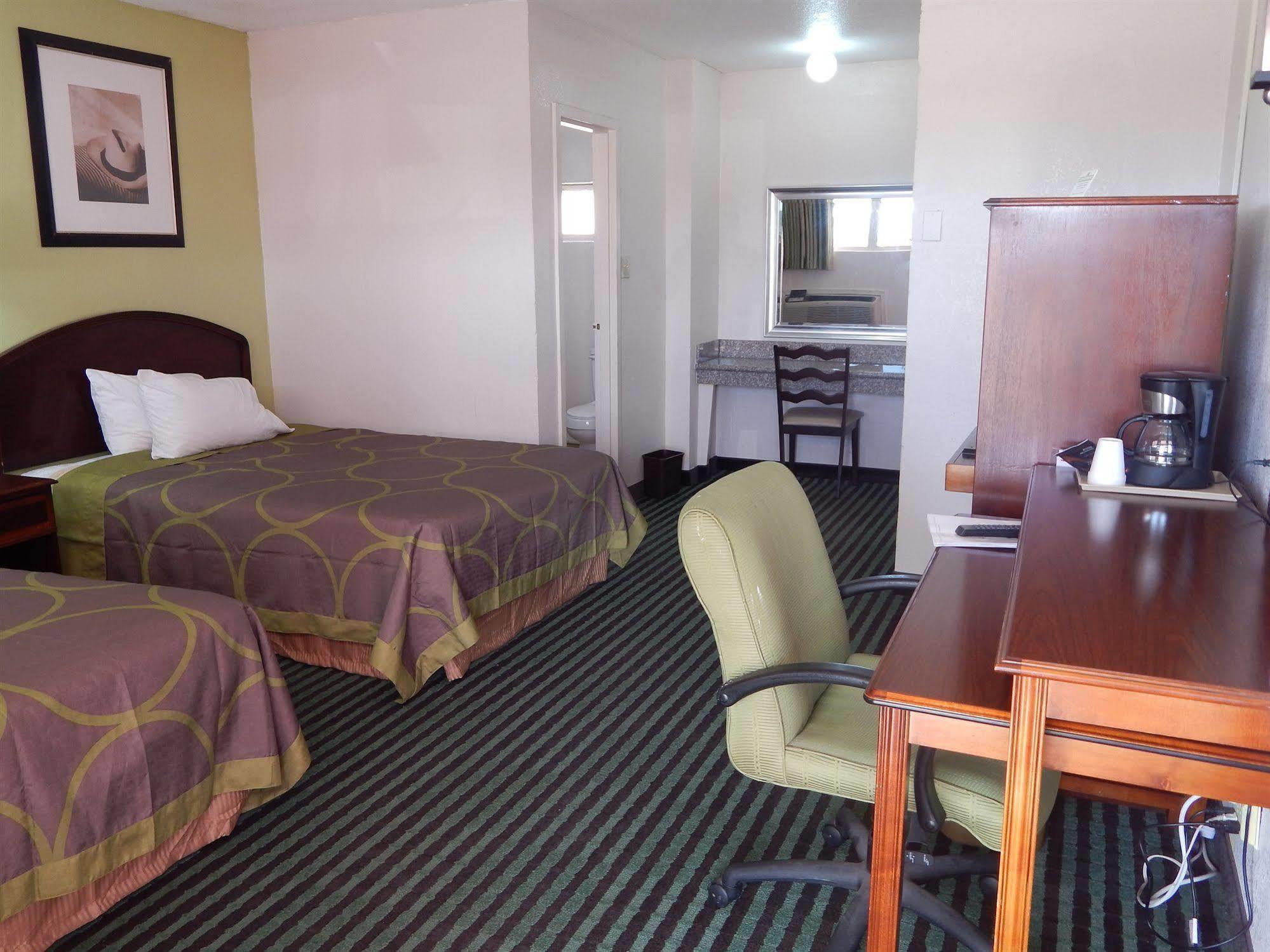 Executive Inn Fort Stockton Exterior photo
