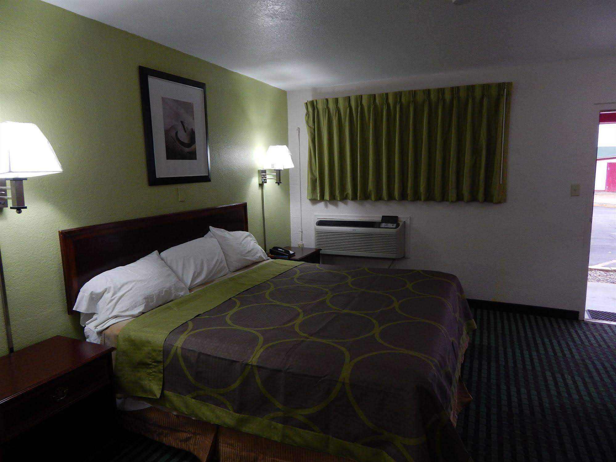 Executive Inn Fort Stockton Exterior photo